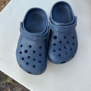 Crocs navy blue kids size 11